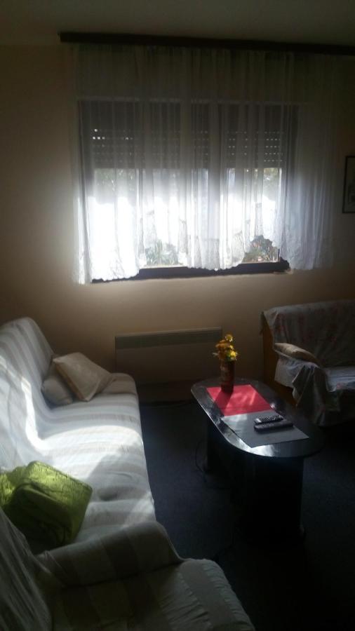 Pero apartman Villa Sukošan Exterior foto